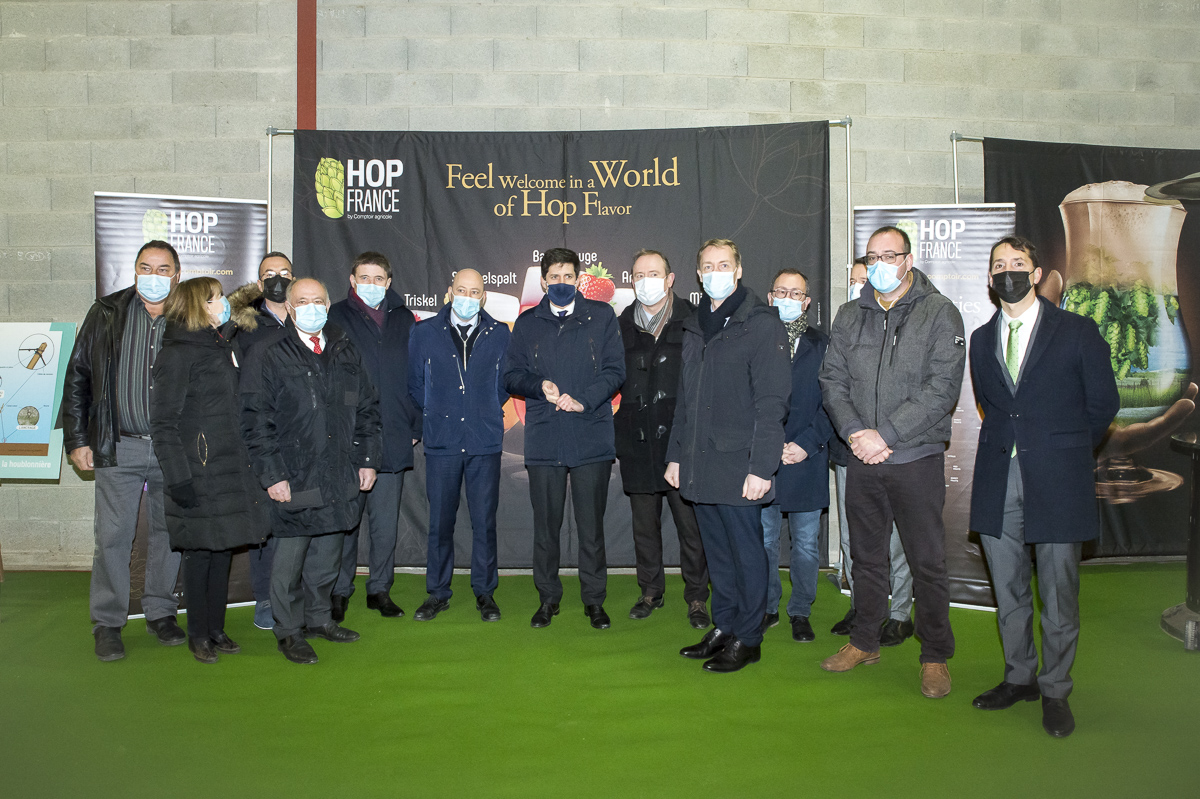 Hop France 2022 - Ministre français de l'Agriculture visite les producteurs de houblon et la pelletisation